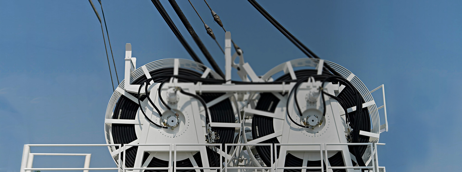 FOCUS ON INDUSTRIAL<br>ELECTRICAL CONNECTION TECHNOLOGY